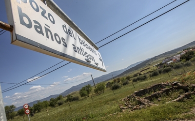 Lavadero y antiguo balneario